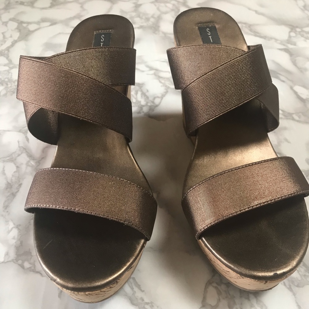 STEVEN by Steve Madden Bronze Strap Cork Wedges - Picture 1 of 6
